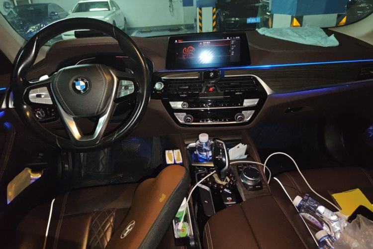 Used BMW 5 Series 2020 530Li Leading Edition Luxury Package Center Console