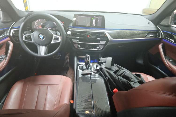 Used BMW 5 Series 2020 530Li Leading Model M Sport Package Center Console