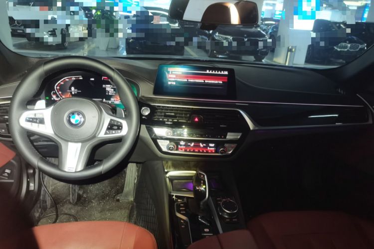 Used BMW 5 Series 2020 530Li Luxury Edition M Sport Package Center Console