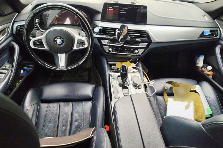 Used BMW 5 Series 2020 530i M Sport Package Center Console