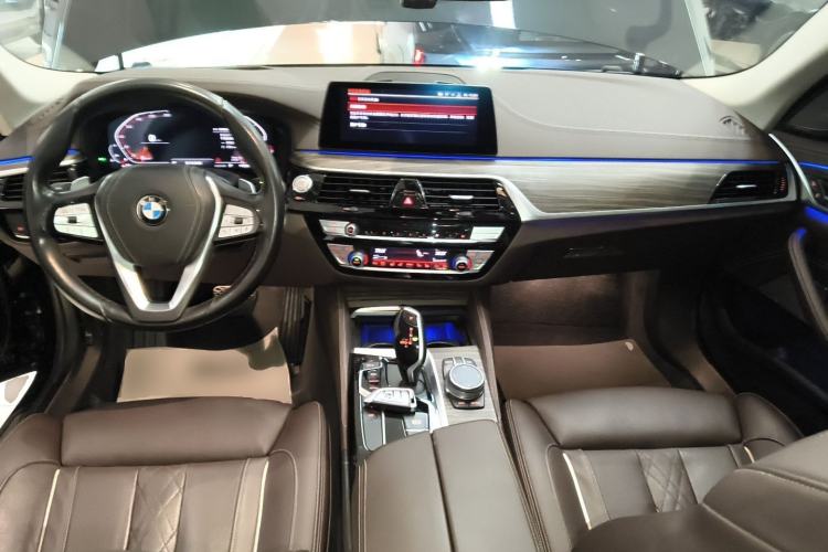 Used BMW 5 Series 2020 530Li Luxury Edition Premium Package Center Console