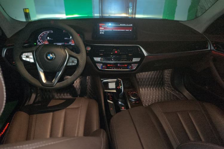 Used BMW 5 Series 2020 525Li Luxury Package Center Console