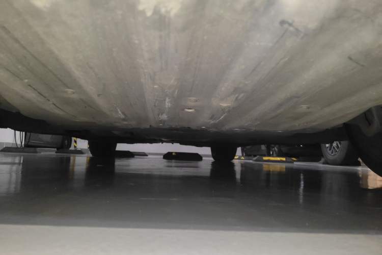 Used BMW 5 Series 2020 530Li Leading Model M Sport Package Chassis Front