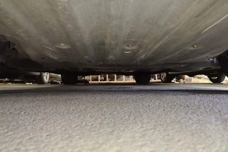 Used BMW 5 Series 2020 530Li Luxury Edition M Sport Package Chassis Front