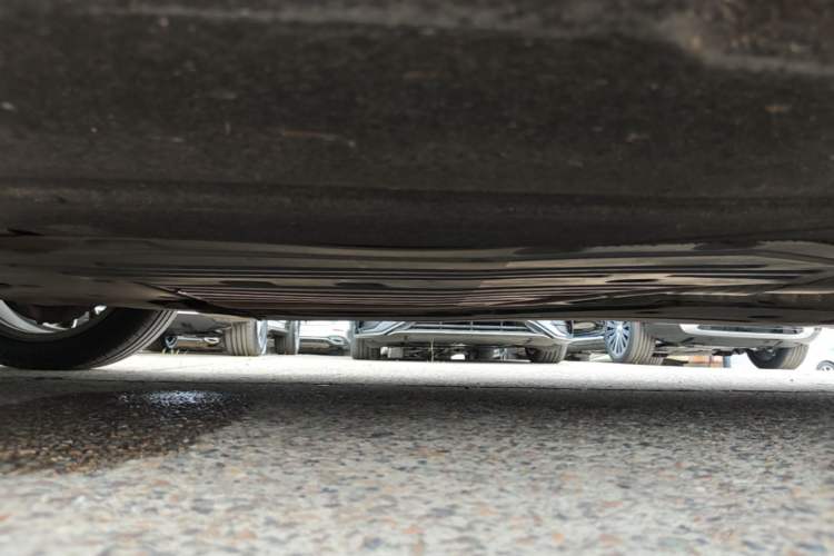 Used BMW 5 Series 2020 530Li Leading Edition Luxury Package Chassis Front Left