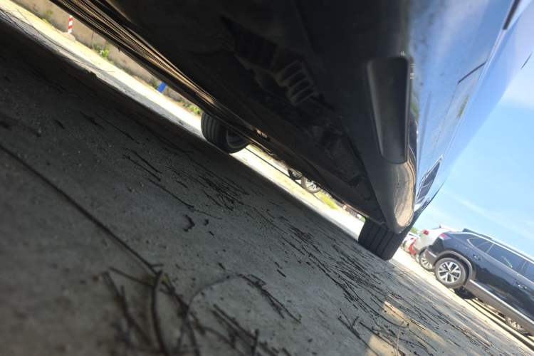 Used BMW 5 Series 2020 530Li Luxury Edition M Sport Package Chassis Front Left