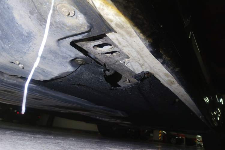 Used BMW 5 Series 2020 530Li Luxury Edition Premium Package Chassis Front Left