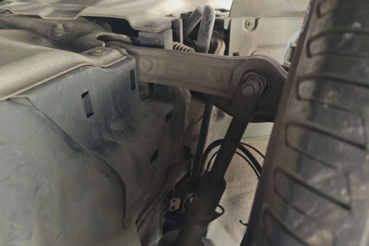 Used BMW 5 Series 2020 530Li Leading Model M Sport Package Chassis Front Left