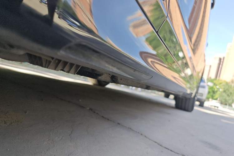 Used BMW 5 Series 2020 530Li Leading Model M Sport Package Chassis Front Left