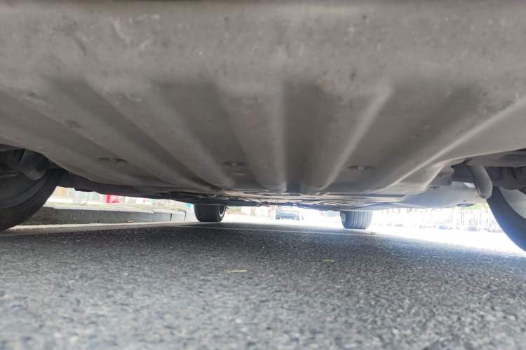 Used BMW 5 Series 2020 530Li Leading Model M Sport Package Chassis Front
