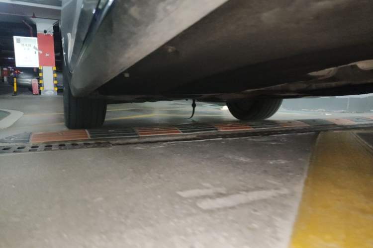 Used BMW 5 Series 2020 530Li Leading Model M Sport Package Chassis Front Right