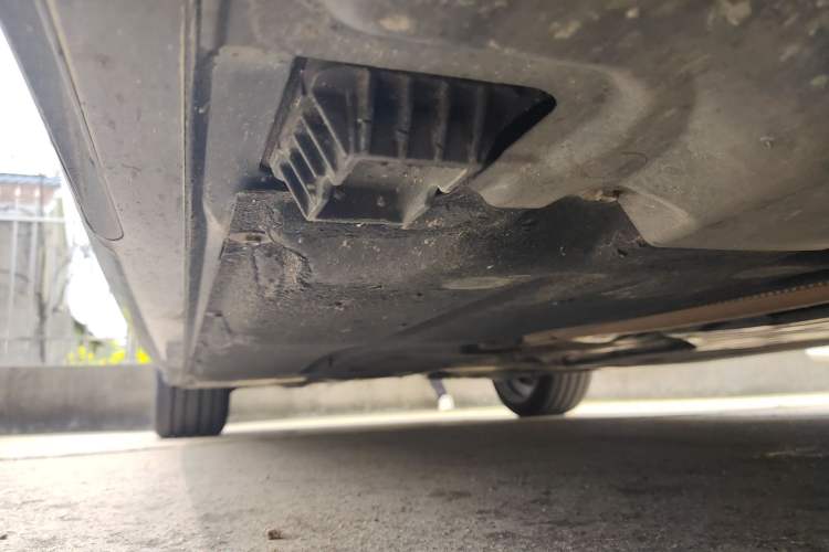 Used BMW 5 Series 2020 530Li Leading Model M Sport Package Chassis Front Right