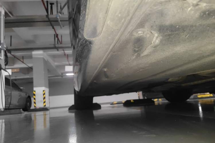 Used BMW 5 Series 2020 530Li Leading Model M Sport Package Chassis Front Right