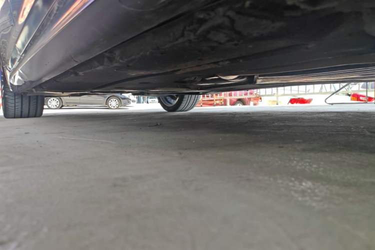 Used BMW 5 Series 2020 530Li Luxury Edition M Sport Package Chassis Front Right