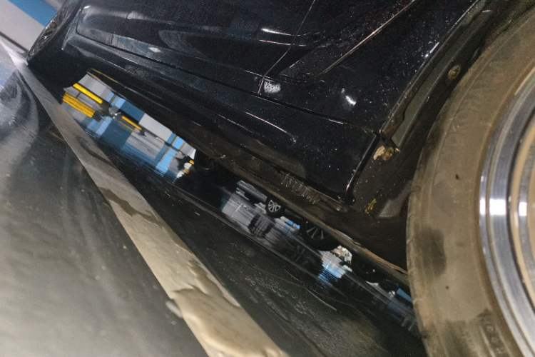 Used BMW 5 Series 2020 530Li Leading Model M Sport Package Chassis Front Right