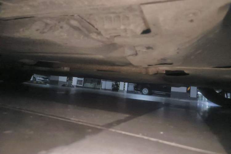 Used BMW 5 Series 2020 530Li Leading Model M Sport Package Chassis Front Right