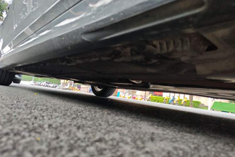 Used BMW 5 Series 2020 525Li M Sport Package Chassis Front Right