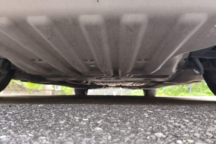 Used BMW 5 Series 2020 530Li Leading Edition Luxury Package Chassis Front
