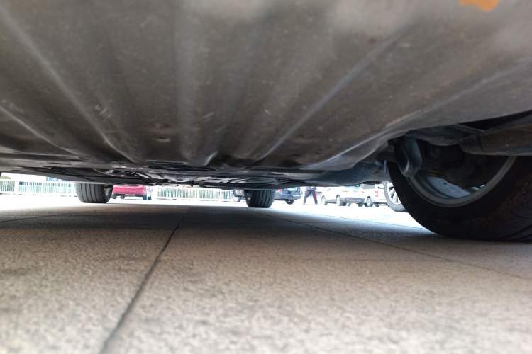 Used BMW 5 Series 2020 530Li Leading Edition Luxury Package Chassis Front