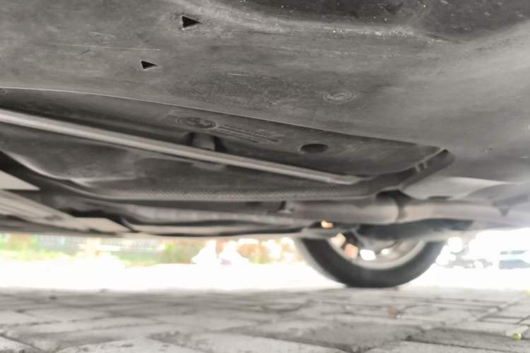 Used BMW 5 Series 2020 525Li Luxury Package Chassis Rear Left