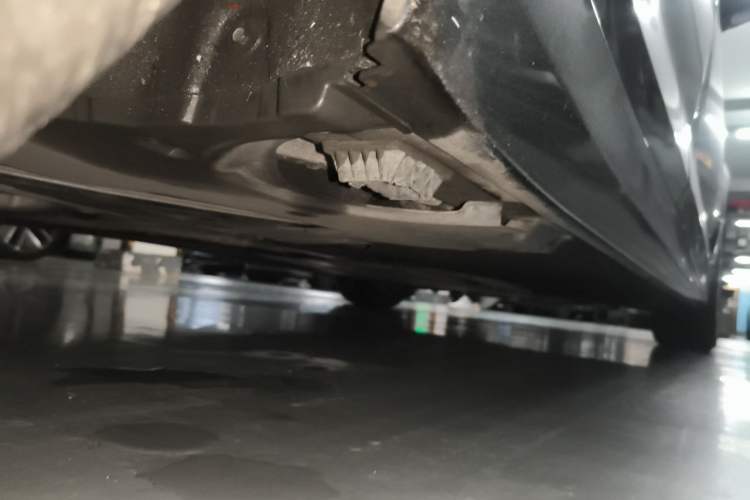 Used BMW 5 Series 2020 530Li Leading Edition Luxury Package Chassis Rear Right