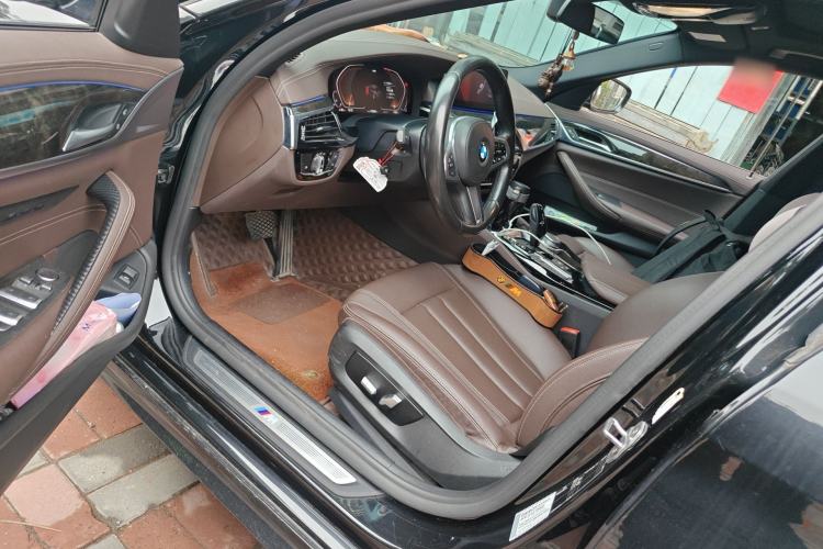Used BMW 5 Series 2020 525Li M Sport Package Driver Seat