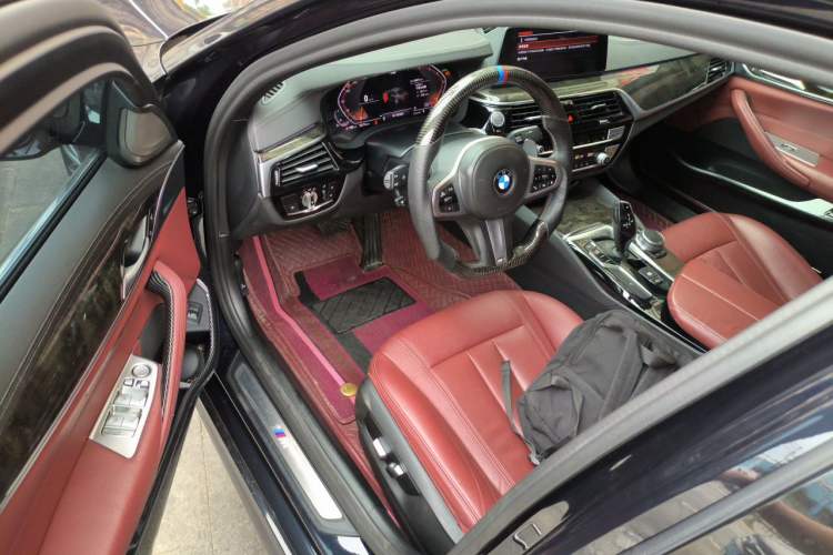 Used BMW 5 Series 2020 530Li Leading Model M Sport Package Driver Seat