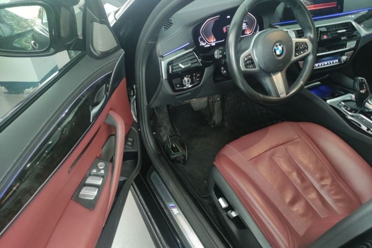 Used BMW 5 Series 2020 530Li Luxury Edition M Sport Package Driver Seat