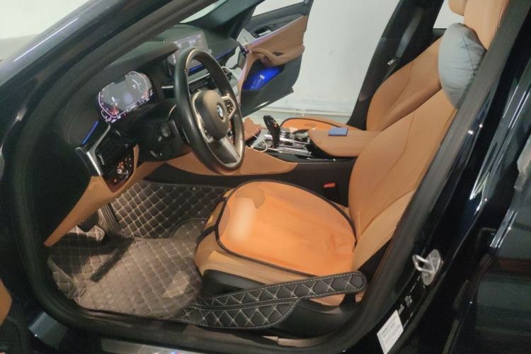 Used BMW 5 Series 2020 530Li Leading Model M Sport Package Driver Seat