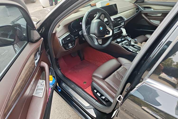 Used BMW 5 Series 2020 530Li Luxury Edition Premium Package Driver Seat