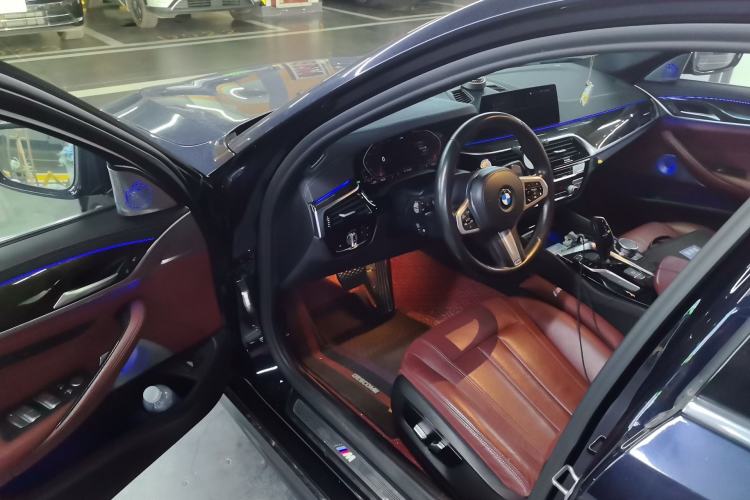 Used BMW 5 Series 2020 530Li Leading Model M Sport Package Driver Seat