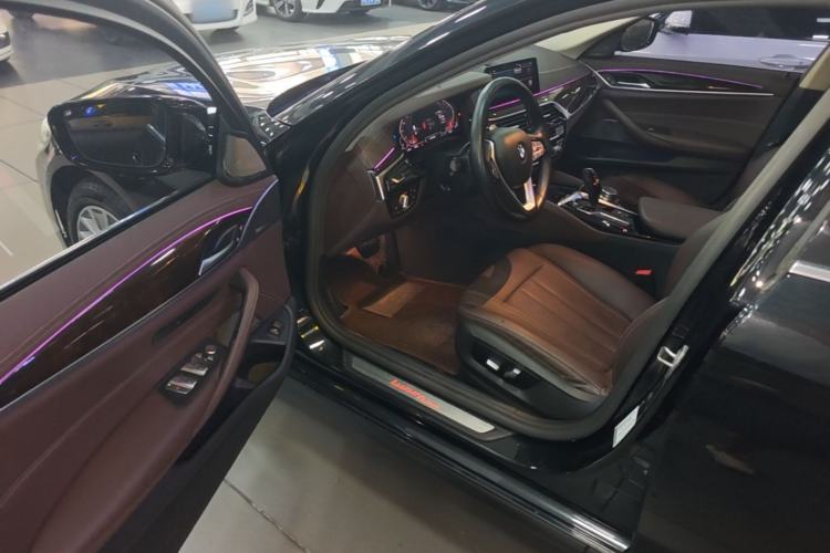 Used BMW 5 Series 2020 525Li Luxury Package Driver Seat