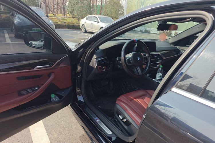 Used BMW 5 Series 2020 530Li Leading Model M Sport Package Driver Seat