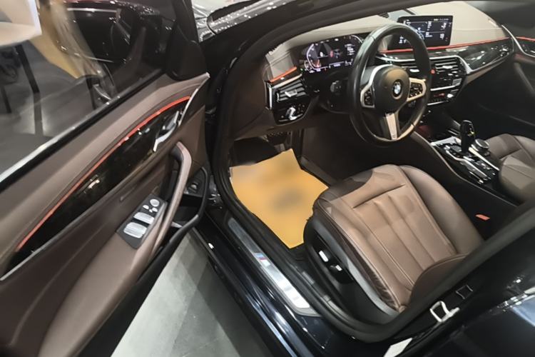 Used BMW 5 Series 2020 525Li M Sport Package Driver Seat