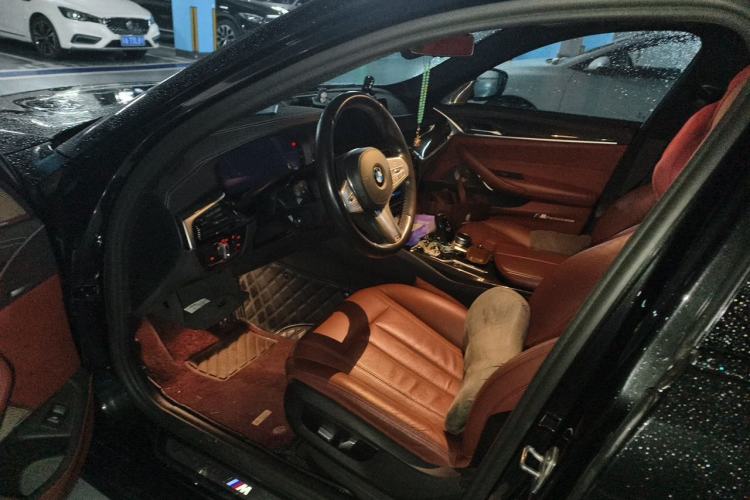 Used BMW 5 Series 2020 530Li Leading Model M Sport Package Driver Seat