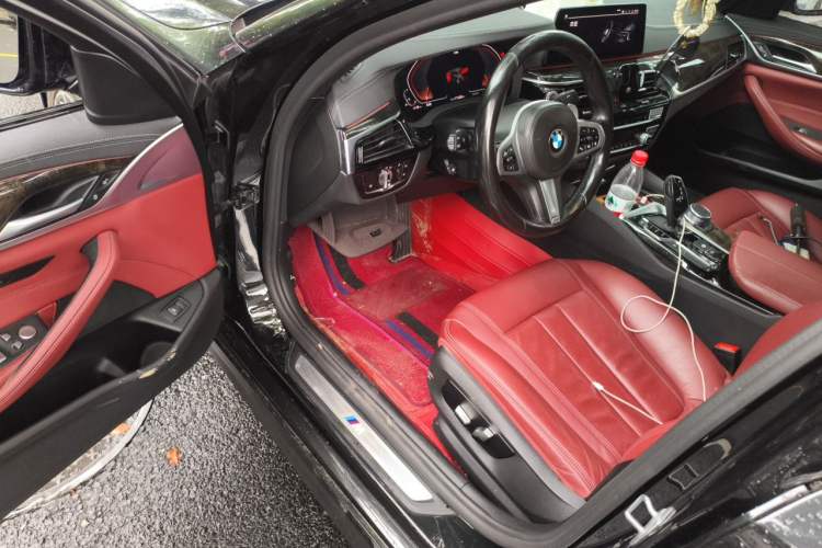 Used BMW 5 Series 2020 530Li xDrive M Sport Package Driver Seat