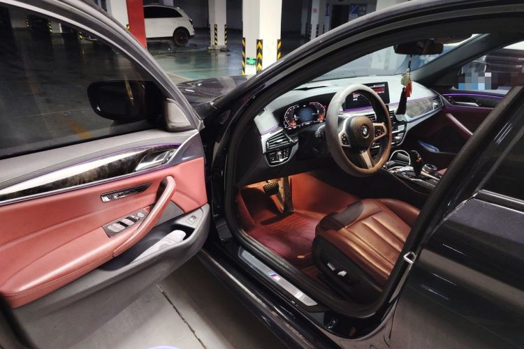 Used BMW 5 Series 2020 530Li Leading Model M Sport Package Driver Seat
