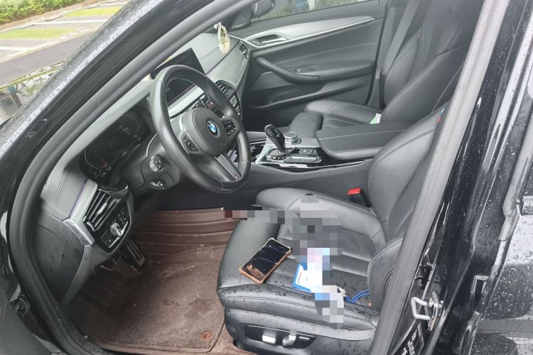 Used BMW 5 Series 2020 530i M Sport Package Driver Seat