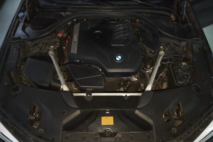 Used BMW 5 Series 2020 525i M Sport Package Engine Bay