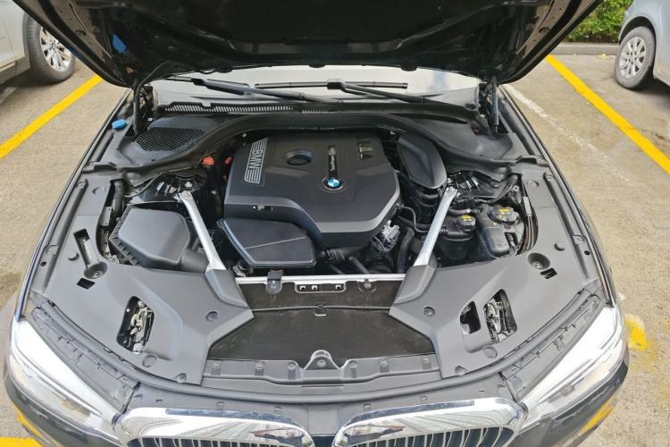 Used BMW 5 Series 2020 530Li xDrive Luxury Package Engine Bay