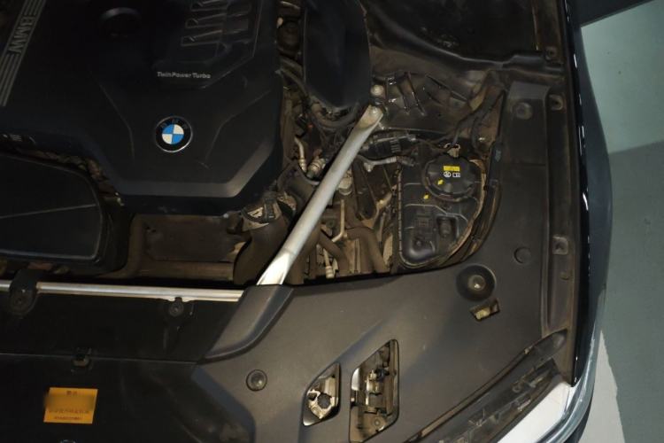 Used BMW 5 Series 2020 525i M Sport Package Engine Bay Left