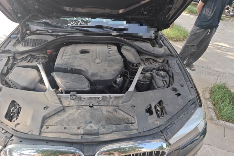 Used BMW 5 Series 2020 525Li Luxury Package Engine Bay Left