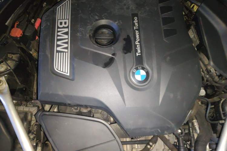 Used BMW 5 Series 2020 525Li M Sport Package Engine Bay