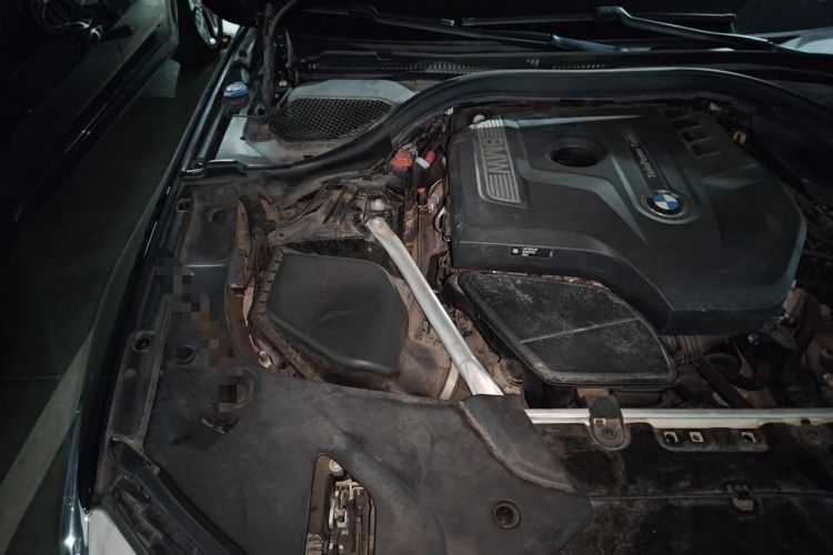 Used BMW 5 Series 2020 530Li Leading Model M Sport Package Engine Bay Right