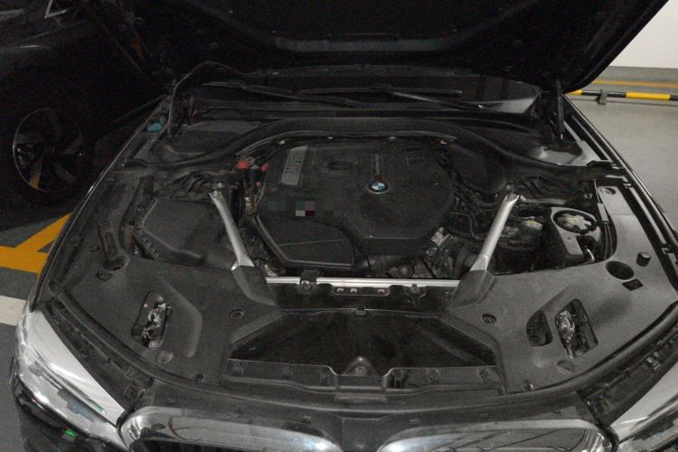 Used BMW 5 Series 2020 530Li Leading Model M Sport Package Engine Bay Right