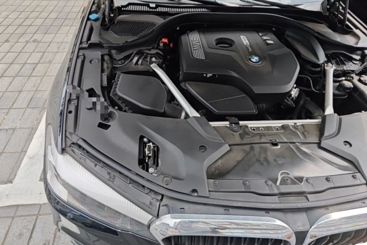 Used BMW 5 Series 2020 525Li M Sport Package Engine Bay Right