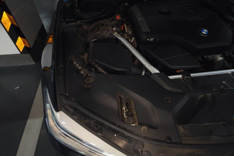 Used BMW 5 Series 2020 525i M Sport Package Engine Bay Right
