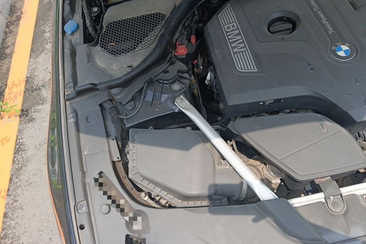 Used BMW 5 Series 2020 530Li xDrive M Sport Package Engine Bay Right