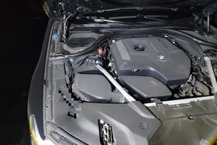 Used BMW 5 Series 2020 525Li M Sport Package Engine Bay Right