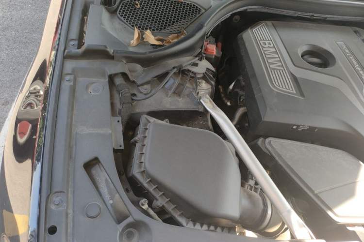 Used BMW 5 Series 2020 530Li Leading Model M Sport Package Engine Bay Right